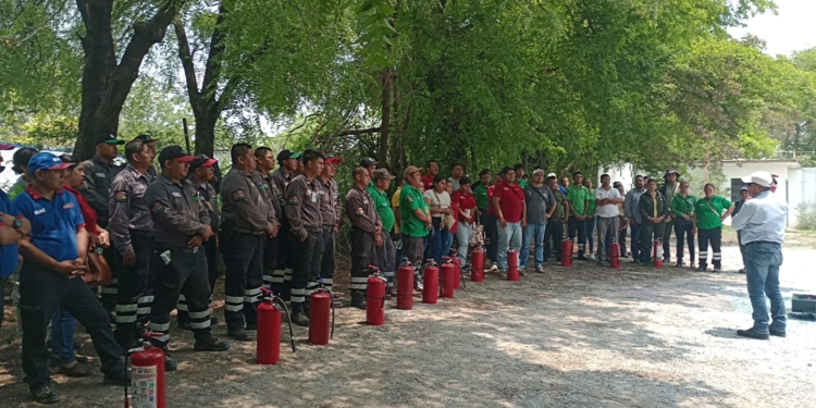 PROTECCIÓN CIVIL ESTATAL CAPACITA A DESPACHADORES DE GASOLINERÍAS