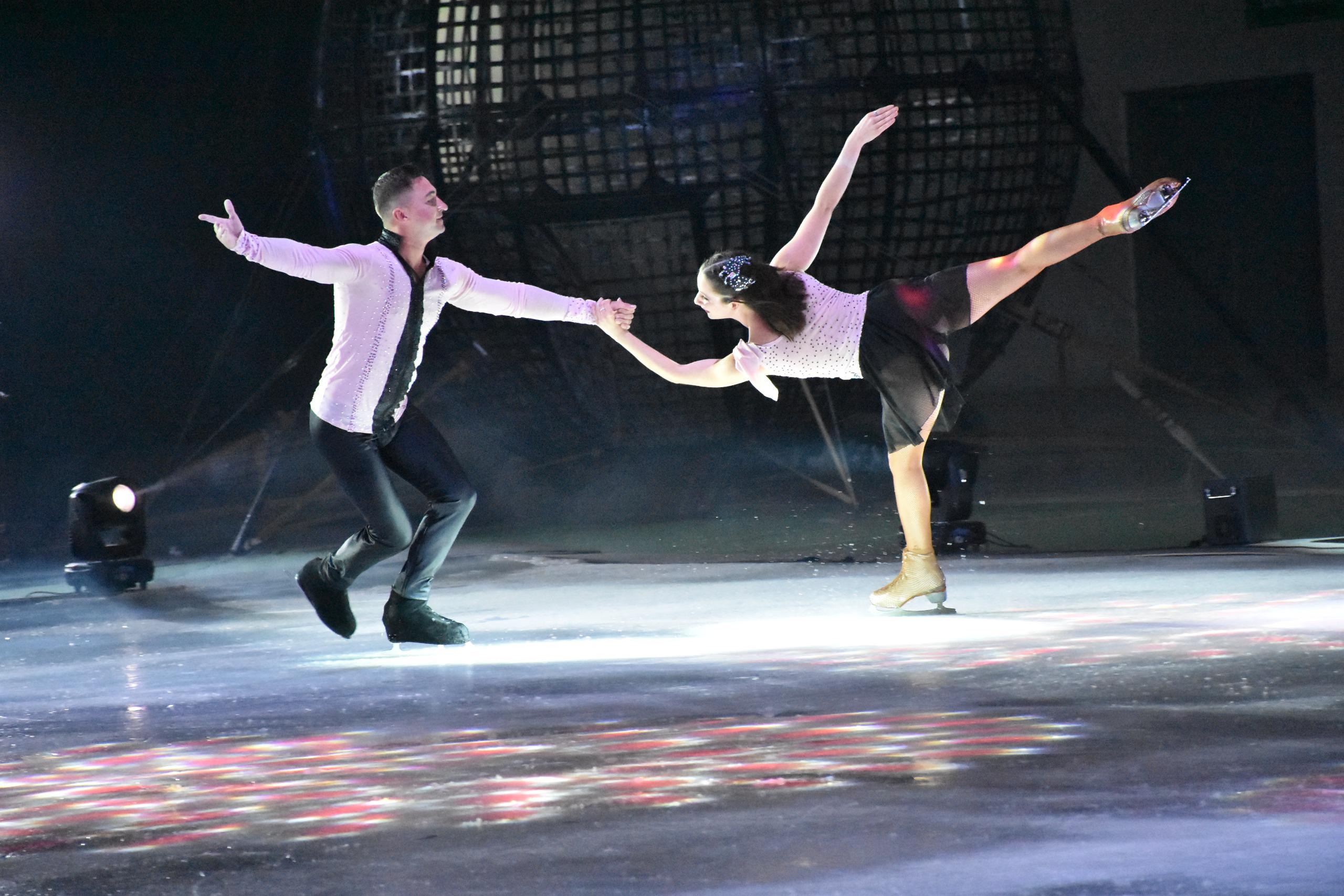 FENAPO 2025 TRAERÁ UN ESPECTÁCULO INTERNACIONAL DE PATINAJE SOBRE HIELO