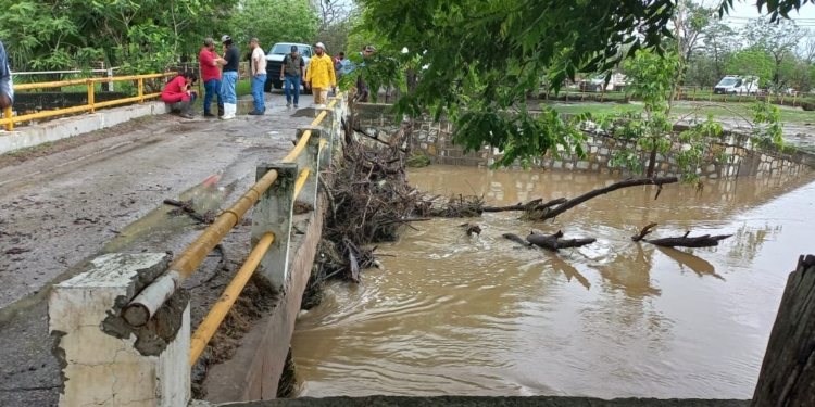 PROTECCIÓN CIVIL ESTATAL LOCALIZA A UNO DE DOS TRABAJADORES DESAPARECIDOS EN TAMUÍN
