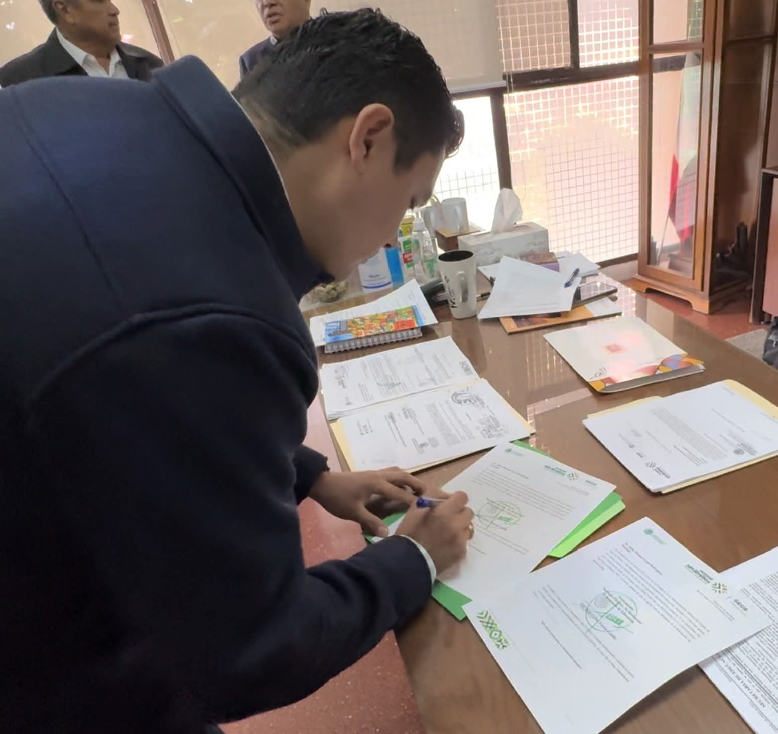 LEY FACULTA AL SEER PARA HACER NOMBRAMIENTOS EN LA BECENE