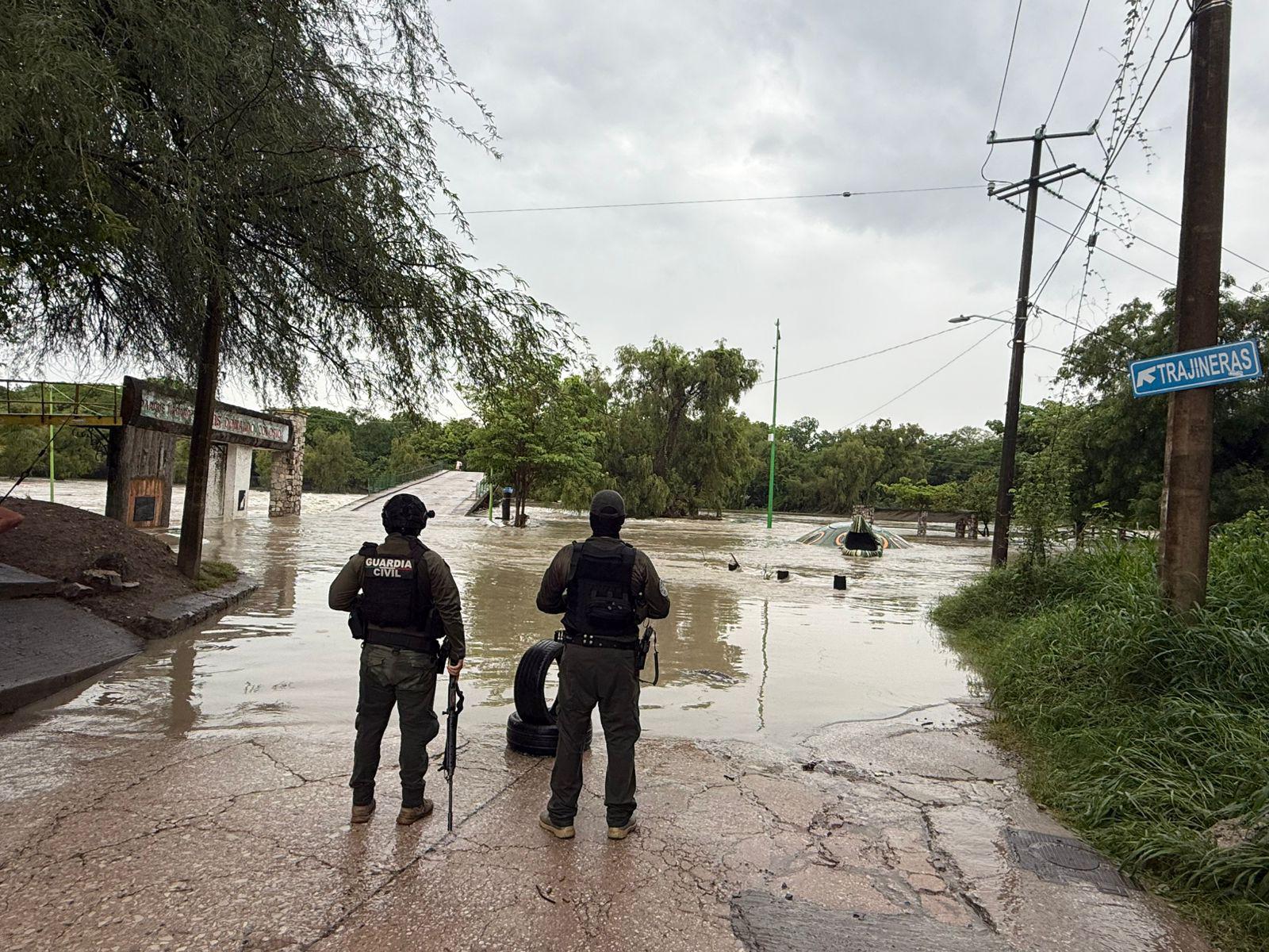 GUARDIA CIVIL ESTATAL REALIZA IMPORTANTE AYUDA HUMANITARIA EN LA REGIÓN HUASTECA