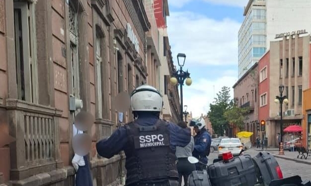 Oficiales de la SSPC de la Capital frustran intento de robo en boutique del Centro Histórico