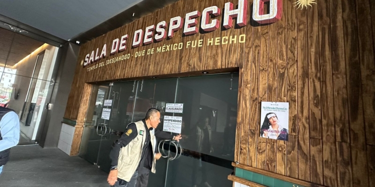 EN OPERATIVO PROTECCIÓN CIVIL ESTATALES CLAUSURA EL CENTRO NOCTURNO