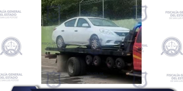 AUTOMÓVIL ROBADO CON VIOLENCIA FUE RECUPERADO POR PDI EN LA ZONA METROPOLITANA DE SLP