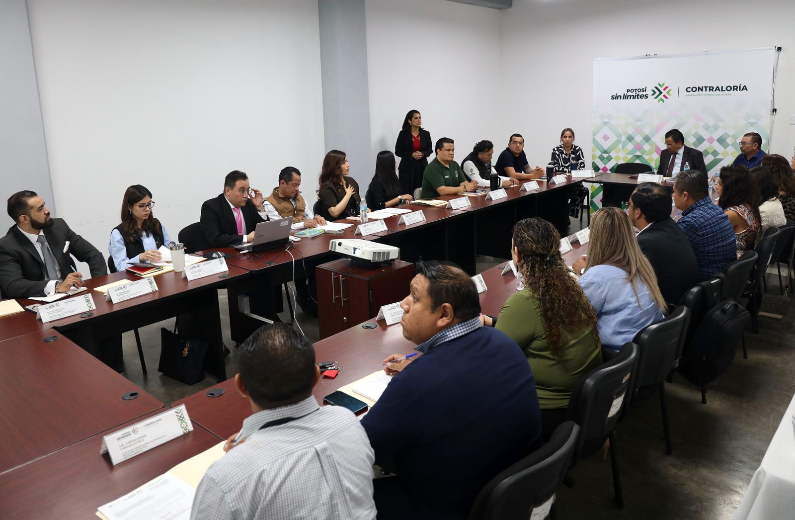 GOBIERNO ESTATAL FORTALECE CULTURA DE LA LEGALIDAD Y ÉTICA