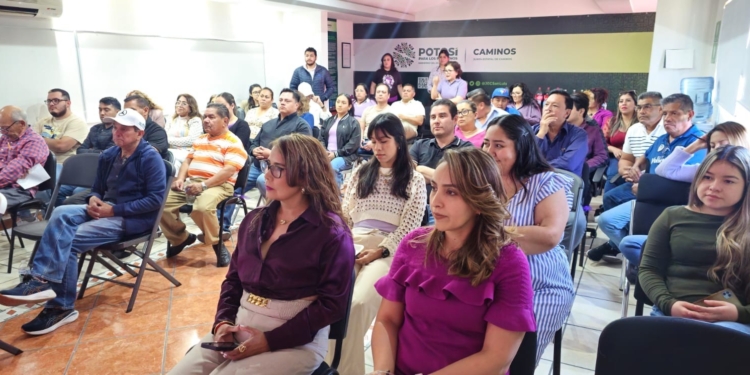 CAPACITACIÓN SIN LÍMITES A TRABAJADORES ESTATALES