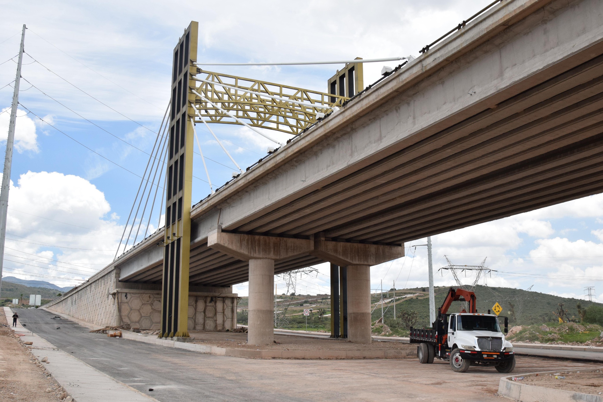 RICARDO GALLARDO CONSOLIDA UNA MOVILIDAD VIAL SIN PRECEDENTES CON OBRAS DE INFRAESTRUCTURA