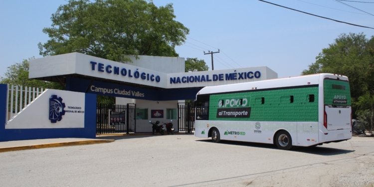 ESTUDIANTES DE CIUDAD VALLES PRINCIPALES BENEFICIARIOS DE METRORED