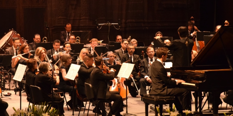 CON GRAN ÉXITO, LA ORQUESTA SINFÓNICA DE SLP PRESENTÓ CONCIERTO DE SU 25 ANIVERSARIO