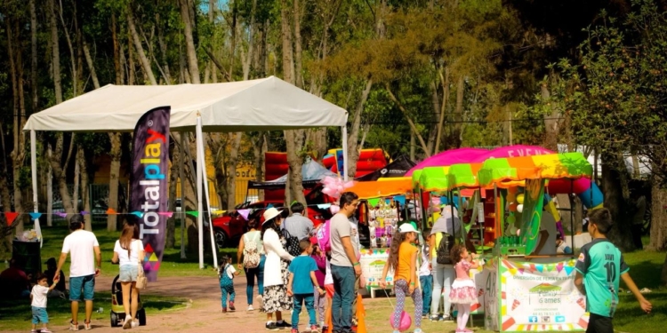 POTOSINOS DISFRUTARON DE PARQUES TANGAMANGA EL FIN DE SEMANA
