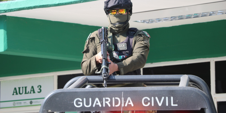 CON COMPROMISO ASEGURAMOS LA TRANQUILIDAD DE NUESTRO ESTADO