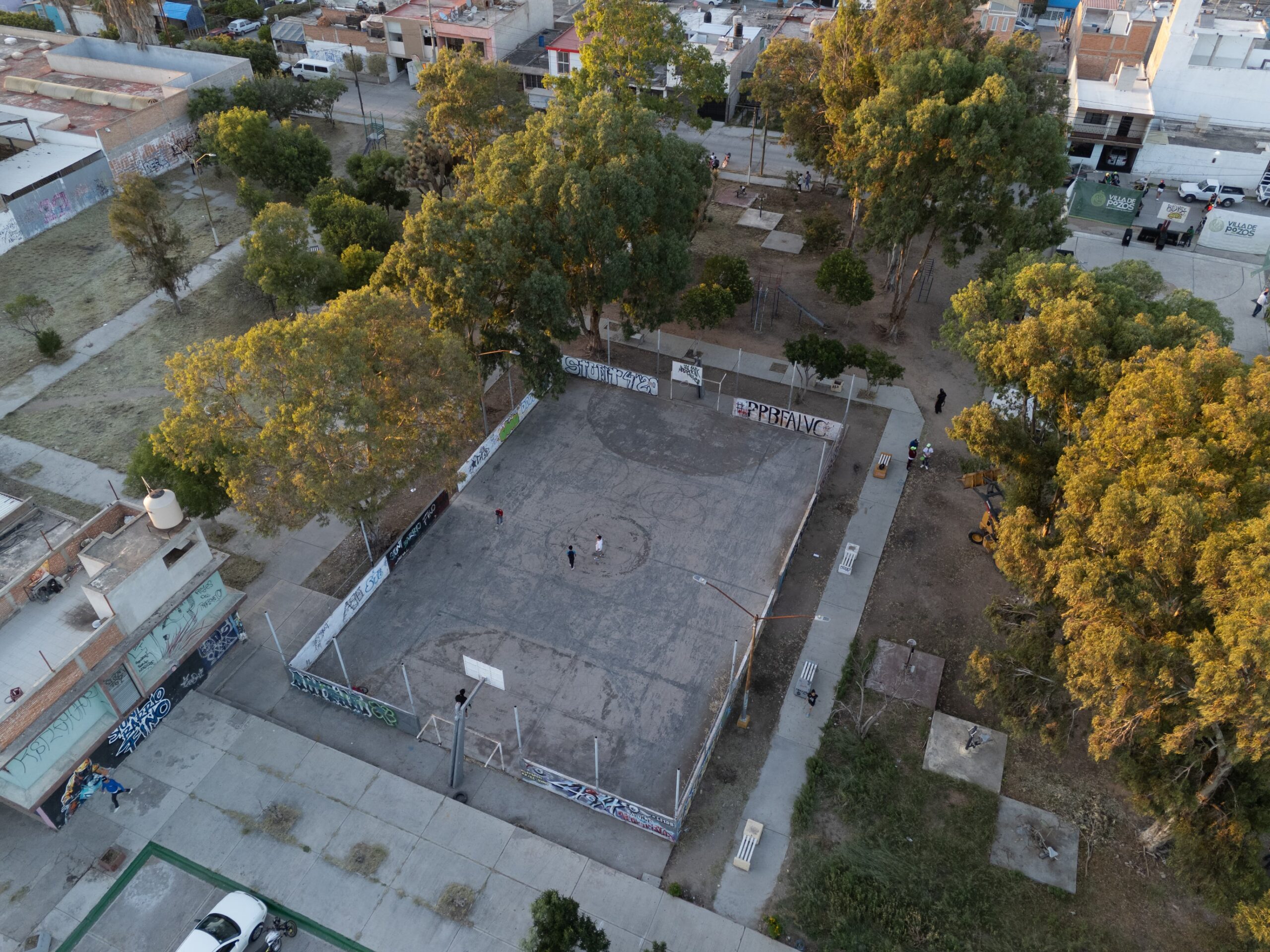 RICARDO GALLARDO LLEVA MÁS OBRA DE INFRAESTRUCTURA A VILLA DE POZOS