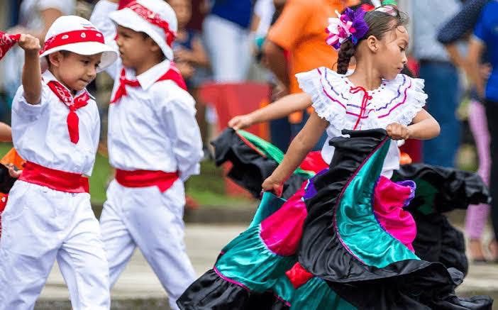 “FERIA DE CLAUSURA”