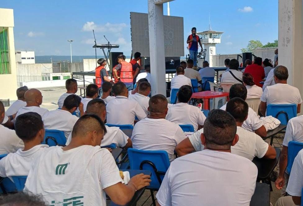 ARZOBISPO DE SAN LUIS POTOSÍ, REALIZA NUEVA VISITA EN EL CENTRO PENITENCIARIO DE LA PILA