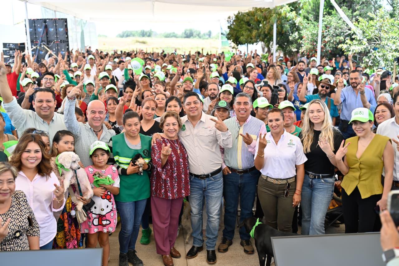 DIPUTADOS FEDERALES Y SENADOR AVALAN EL COMPROMISO DE RICARDO GALLARDO CON LOS ANIMALES