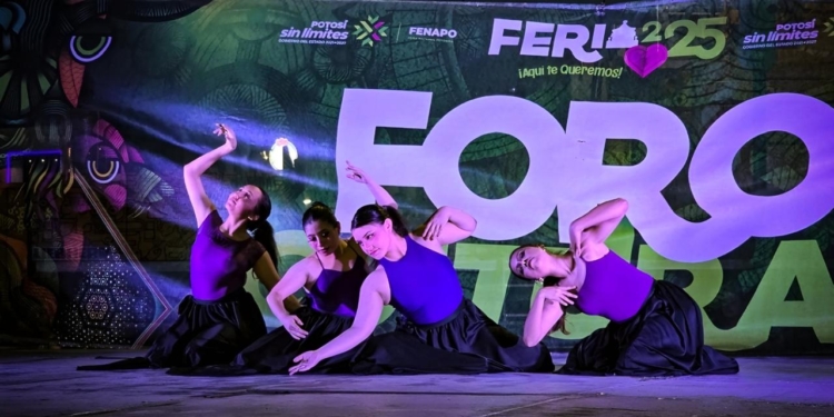 TALENTO POTOSINO BRILLA EN EL FORO CULTURAL DE LA FENAPO 2025