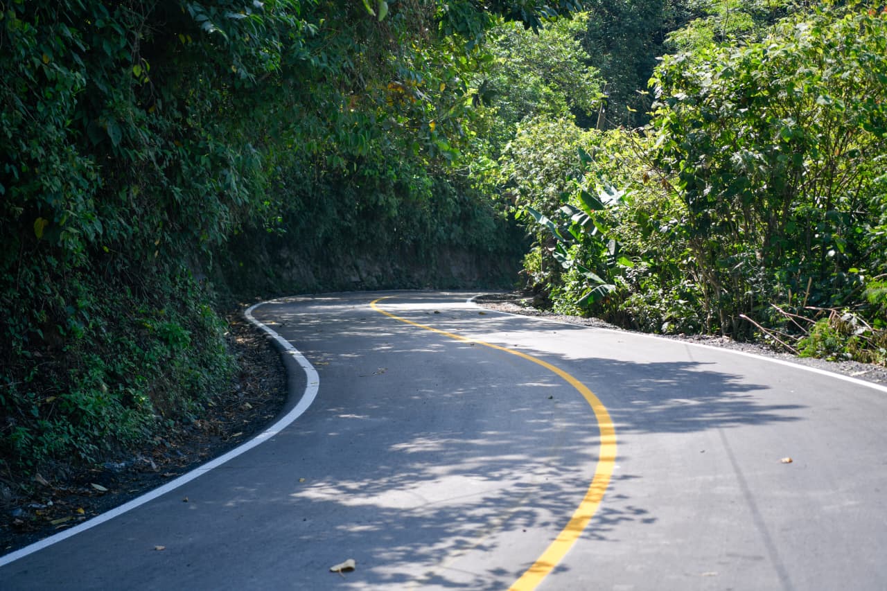 RICARDO GALLARDO RESTITUYE MOVILIDAD Y EQUIDAD EDUCATIVA EN LA HUASTECA