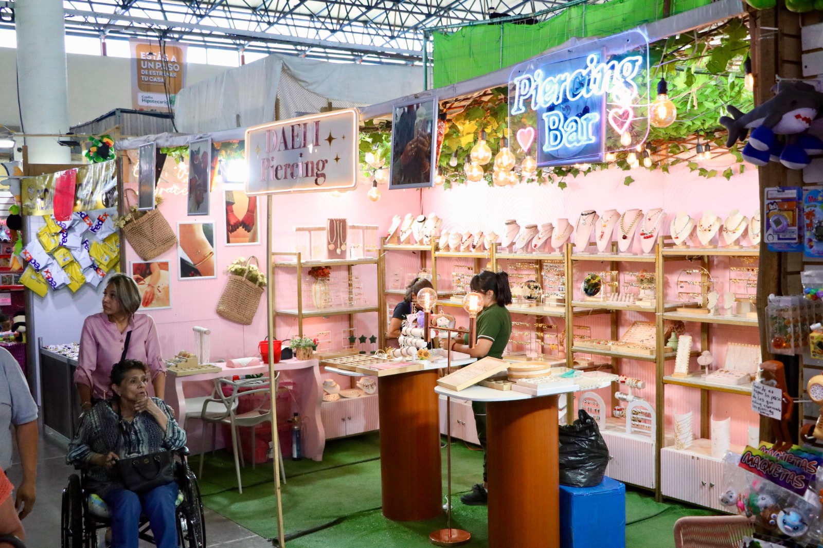 RÉCORD HISTÓRICO DE VENTAS EN EL PABELLÓN COMERCIAL DE LA FENAPO 2025