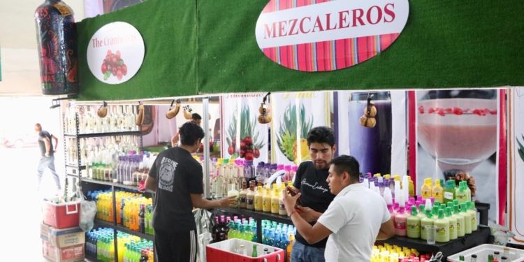 RÉCORD HISTÓRICO DE VENTAS EN EL PABELLÓN COMERCIAL DE LA FENAPO 2025