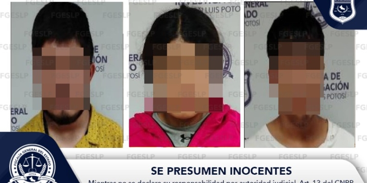 *TRES PERSONAS SON CAPTURADAS POR FGESLP, TRAS PRESUNTAMENTE SIMULAR UN SECUESTRO*