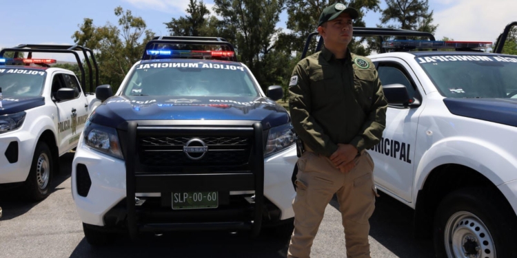 AYUNTAMIENTOS DEMUESTRAN APOYO SIN LÍMITES EN MATERIA DE SEGURIDAD: JESÚS JUÁREZ HERNÁNDEZ