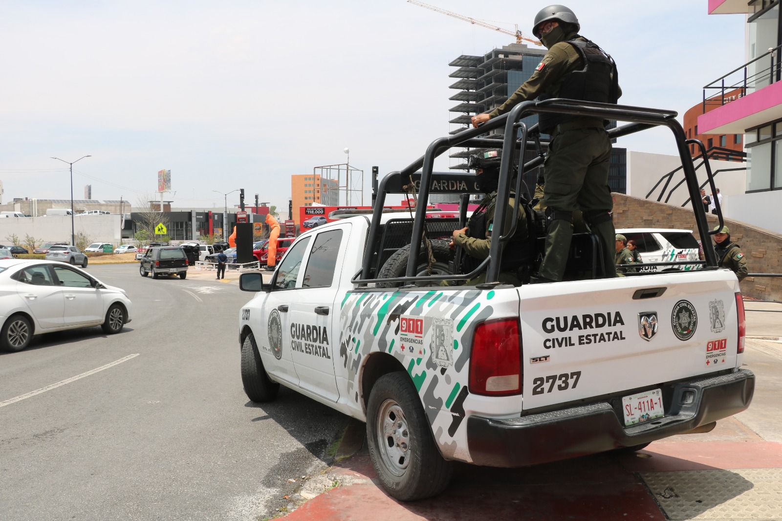 SEGURIDAD SIN LÍMITES EN COMUNIDADES Y COLONIAS DE NUESTRO ESTADO POTOSINO