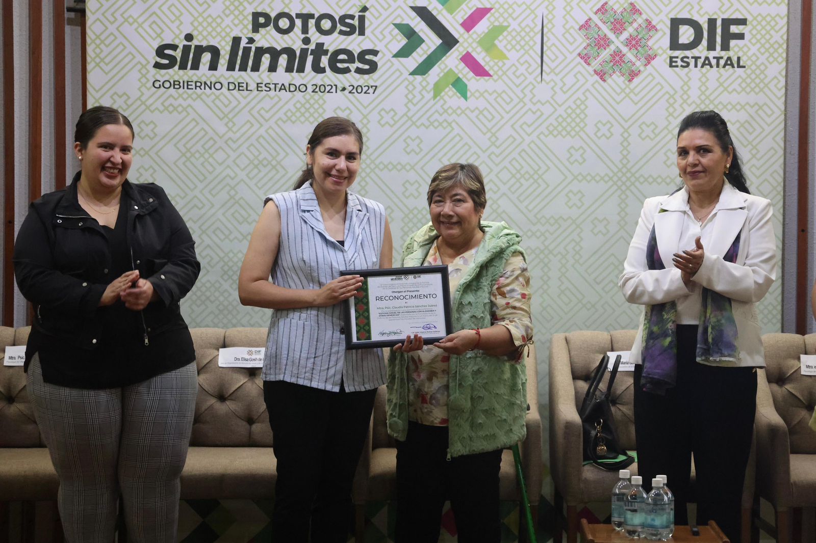 SAN LUIS FOMENTA CONCIENCIA SOBRE EL ALZHEIMER