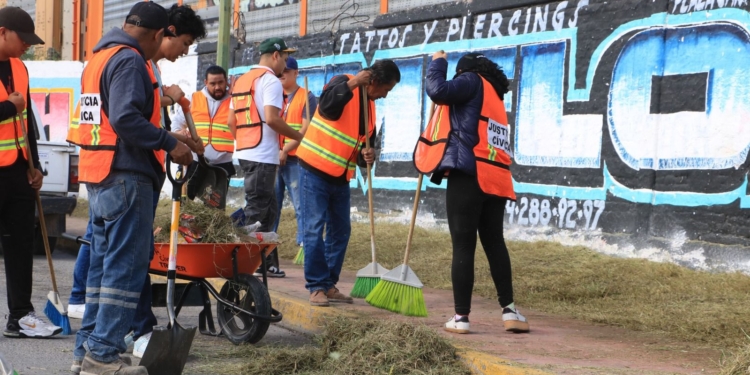 Domingo de Pilas fortalece el vínculo entre el Gobierno Municipal y la población