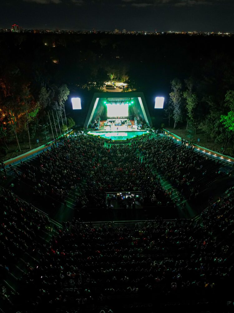 LOS AUTÉNTICOS DECADENTES INAUGURAN SU GIRA EN MÉXICO DESDE SAN LUIS