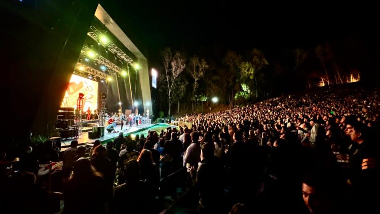 LOS AUTÉNTICOS DECADENTES INAUGURAN SU GIRA EN MÉXICO DESDE SAN LUIS