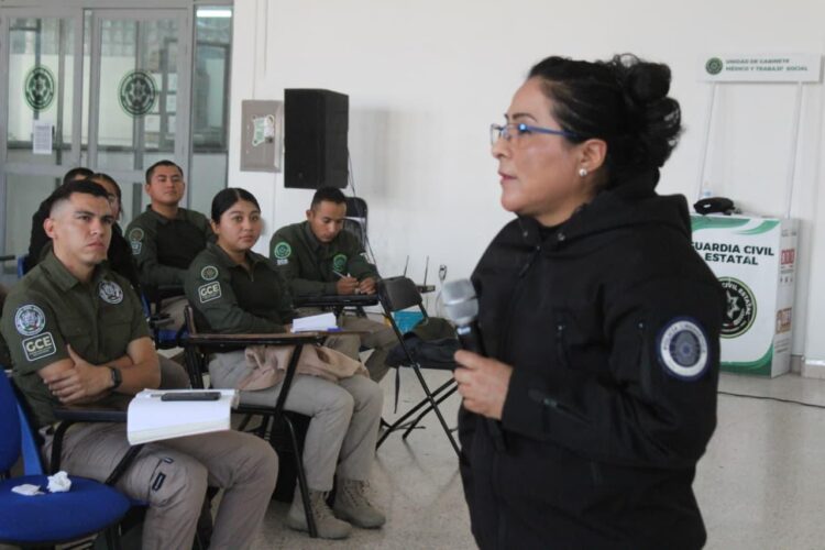 SSPCE FORTALECE LA FORMACIÓN DE NUEVOS ELEMENTOS DE LA GUARDIA CIVIL ESTATAL CON CONFERENCIA SOBRE CIBERDELITOS
