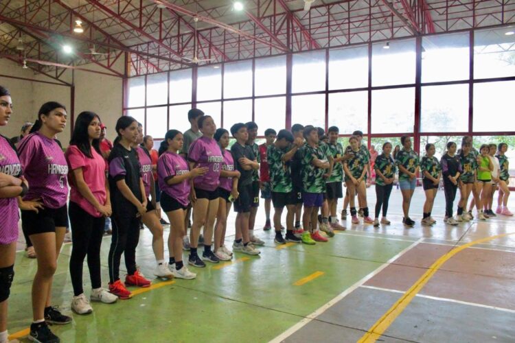 DEPORTE Y TRADICIÓN SE UNEN EN EL GRAN XANTOLO DEPORTIVO 2025