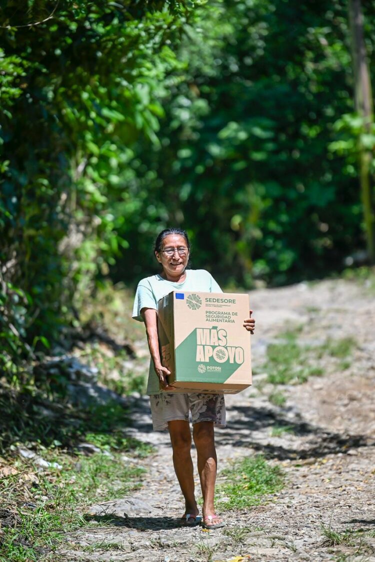 MÁS DE 31 MIL PAQUETES ALIMENTARIOS ENVÍA GOBIERNO ESTATAL A CIUDAD VALLES
