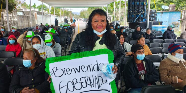 RECONOCEN VALLENSES OBRAS Y APOYOS EN SALUD DE RICARDO GALLARDO