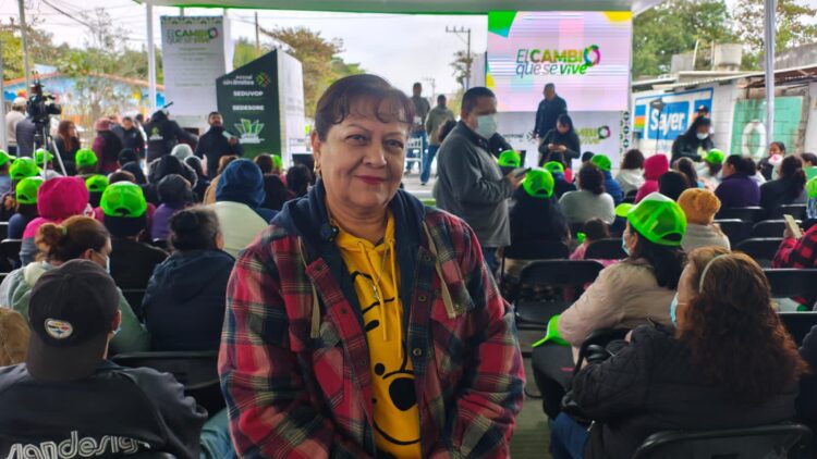 RECONOCEN VALLENSES OBRAS Y APOYOS EN SALUD DE RICARDO GALLARDO
