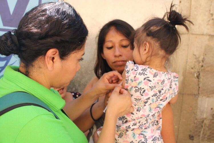 GOBIERNO ESTATAL FORTALECE LA VACUNACIÓN CONTRA SARAMPIÓN