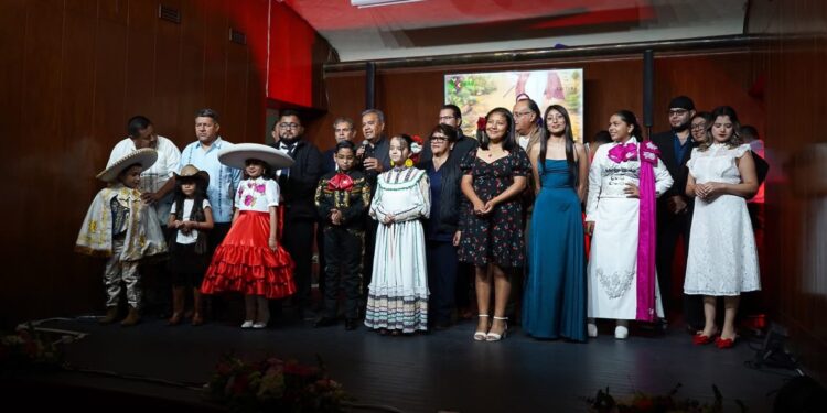 GOBIERNO ESTATAL CELEBRA CREATIVIDAD JUVENIL EN DEMOSTRACIÓN DE CANCIÓN POPULAR