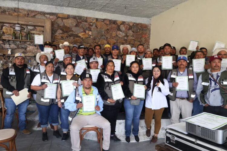 TRANSPORTE PÚBLICO SE FORTALECE CON CAPACITACIÓN EN TODO EL ESTADO