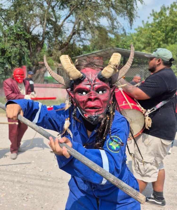 LOS DIABLOS DE LA HUASTECA POTOSINA LLEGAN AL CENTRO HISTÓRICO