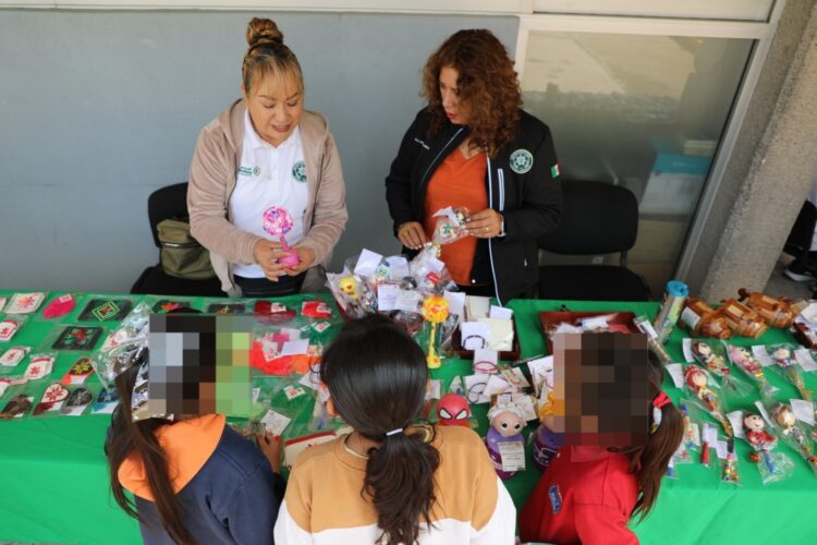 GOBIERNO ESTATAL IMPULSA REINSERCIÓN SOCIAL CON PRODUCCIÓN Y VENTA DE ARTESANÍAS