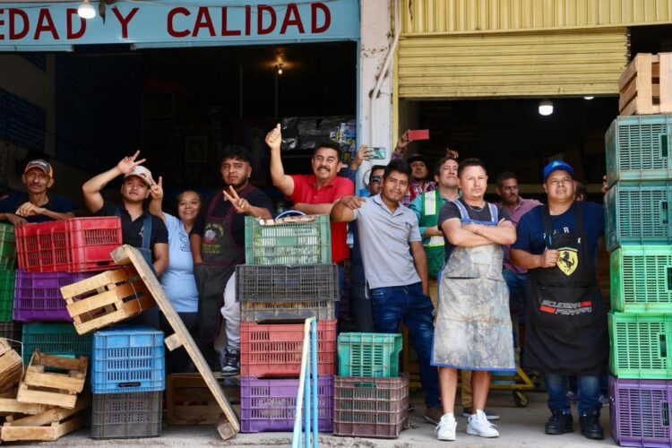 CON RICARDO GALLARDO EL COMERCIO POTOSINO MANTIENE SU DINAMISMO EN 2026
