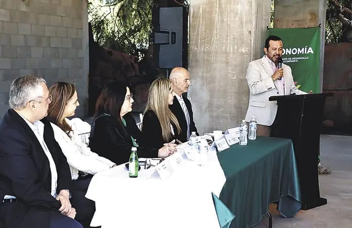SAN LUIS FORTALECE SALUD Y ECONOMÍA CON PROYECTOS DE ALTA ESPECIALIDAD