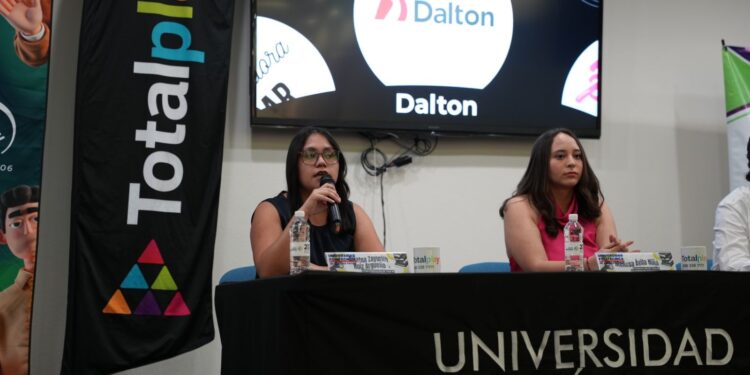 UNIVERSIDAD POLITÉCNICA IMPULSA FORO DE MERCADOTECNIA INTERNACIONAL