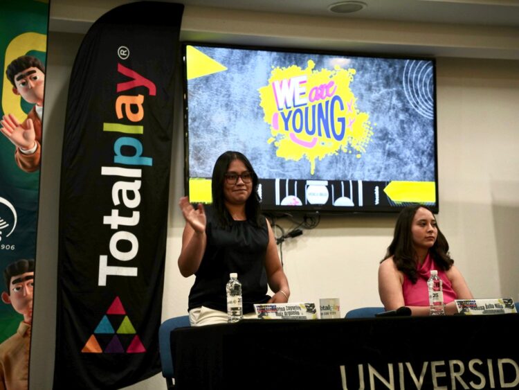 UNIVERSIDAD POLITÉCNICA IMPULSA FORO DE MERCADOTECNIA INTERNACIONAL