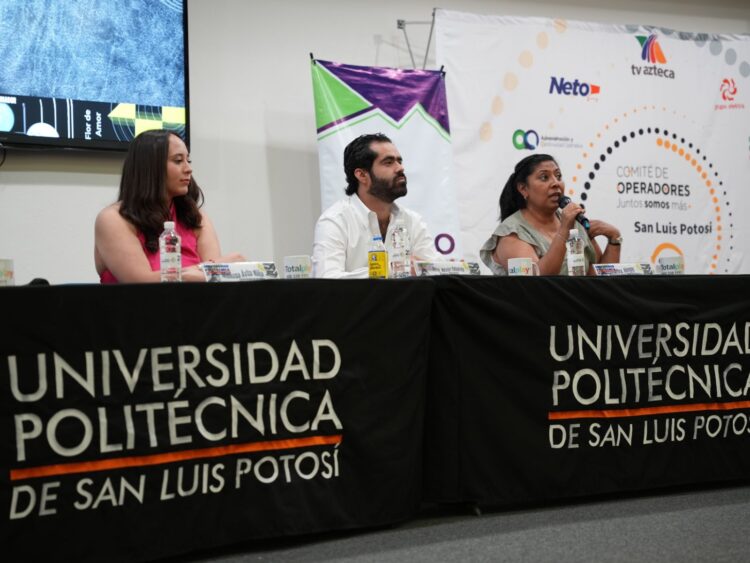 UNIVERSIDAD POLITÉCNICA IMPULSA FORO DE MERCADOTECNIA INTERNACIONAL