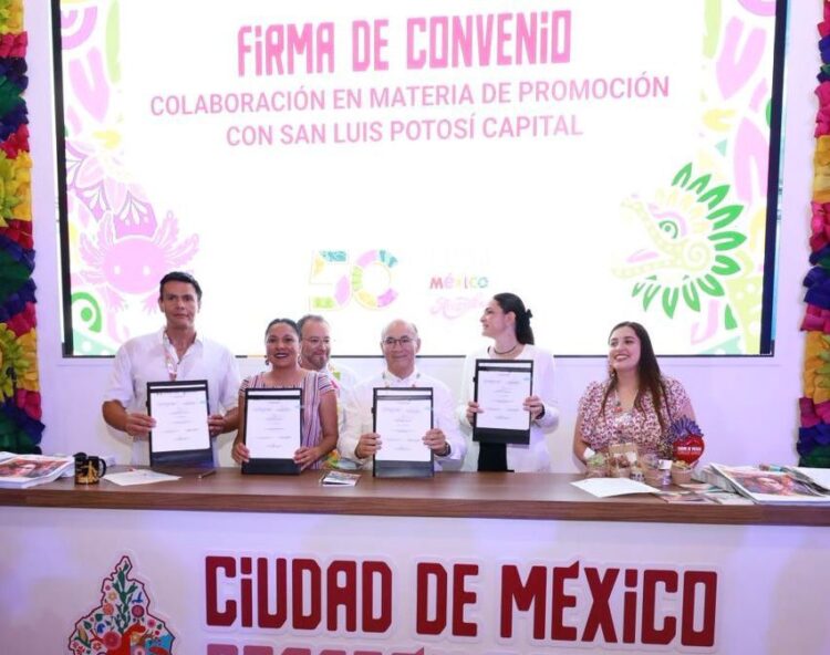 RICARDO GALLARDO FESTEJA A NIÑEZ DE VILLA DE POZOS CON JUGUETES Y NUEVA ÁREA RECREATIVA