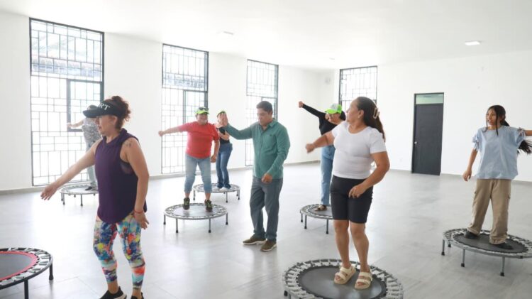 RICARDO GALLARDO FESTEJA A NIÑEZ DE VILLA DE POZOS CON JUGUETES Y NUEVA ÁREA RECREATIVA