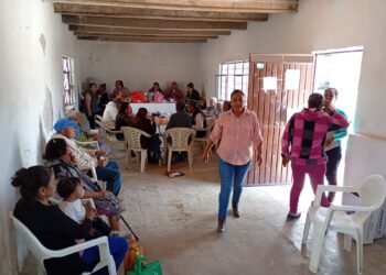 ADULTOS MAYORES PARTICIPAN EN TALLERES Y RECIBEN ATENCIÓN DE SALUD EN VILLA DE REYES
