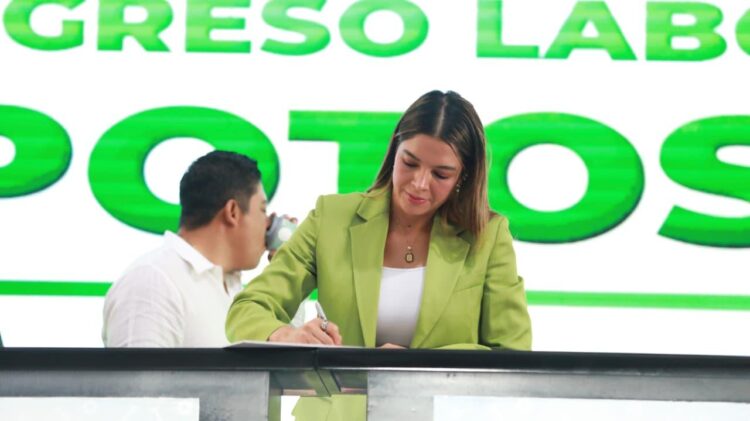 RICARDO GALLARDO BRINDARÁ BECAS EDUCATIVAS A HIJAS E HIJOS DE LOS TRABAJADORES