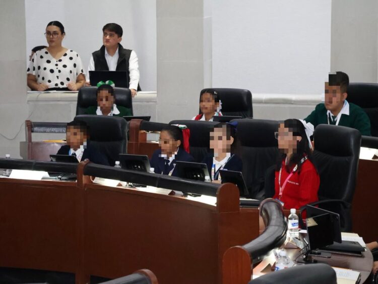 GOBIERNO ESTATAL IMPULSA PARTICIPACIÓN INFANTIL CON VOZ Y FORMACIÓN CÍVICA